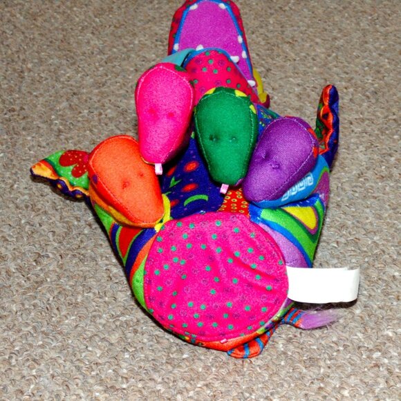 2017 Mattel Disney Pixar Coco 13" Electronic Talking Dante Alebrije Dog Doll - Picture 6 of 7